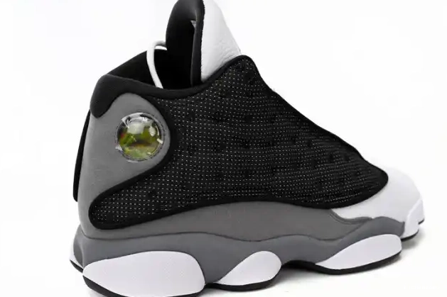 Kicktheory Black Flint Jordan Air Retro DJ5982-060 13 0526
